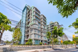 รูป The Escape Sukhumvit 101/1 - รูปที่ 2/5