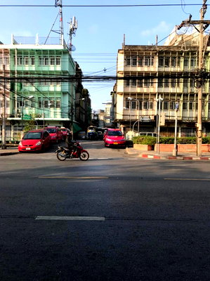 อาคารพาณิชย์ บางลำภู(บางลำภู) : ขายตึกแถวอาคารพาณิชย์  3.5 ชั้น ใกล้ ICONSIAM และ รถไฟฟ้า BTS สายสีทอง ถนนสมเด็จเจ้าพระยา แขวงสมเด็จเจ้าพระยา เขตคลองสาน กรุงเทพ