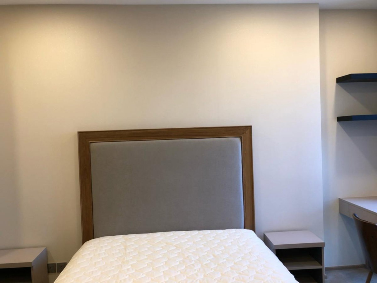 รูป Ashton Chula Silom【𝐑𝐄𝐍𝐓】🔥Minimal Luxury พร้อมเฟอร์ฯ ครบครัน ลงตัวทุกมุม มาพร้อมพื้นที่ใช้สอยที่คิดมาเพื่อคนยุคใหม่🔥 ติดต่อไลน์ไอดี: @hacondo - รูปที่ 1/9