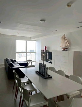 LTHC12246 – The River Condominium FOR RENT Size 132 sqm. 3 beds 3 baths Near BTS Saphan Taksin Station ONLY 85K/Month