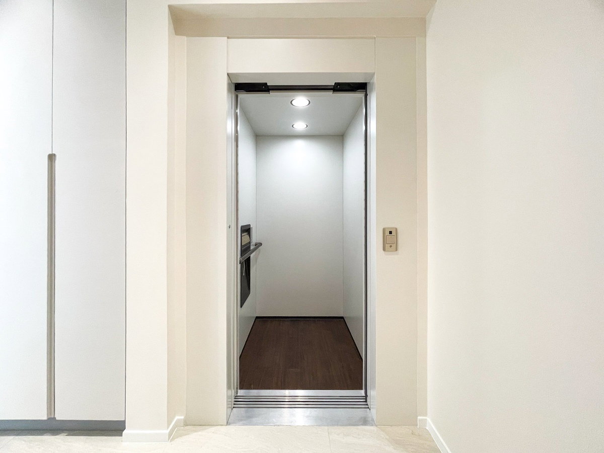 รูป ให้เช่าบ้านหรู Noble Terra 3 ห้องนอน | 5 ห้องน้ำ พระราม 9 – เอกมัย - รูปที่ 8/18