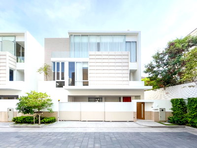 บ้านเดี่ยวให้เช่า : ให้เช่าบ้านหรู Noble Terra 3 ห้องนอน | 5 ห้องน้ำ พระราม 9 – เอกมัย 