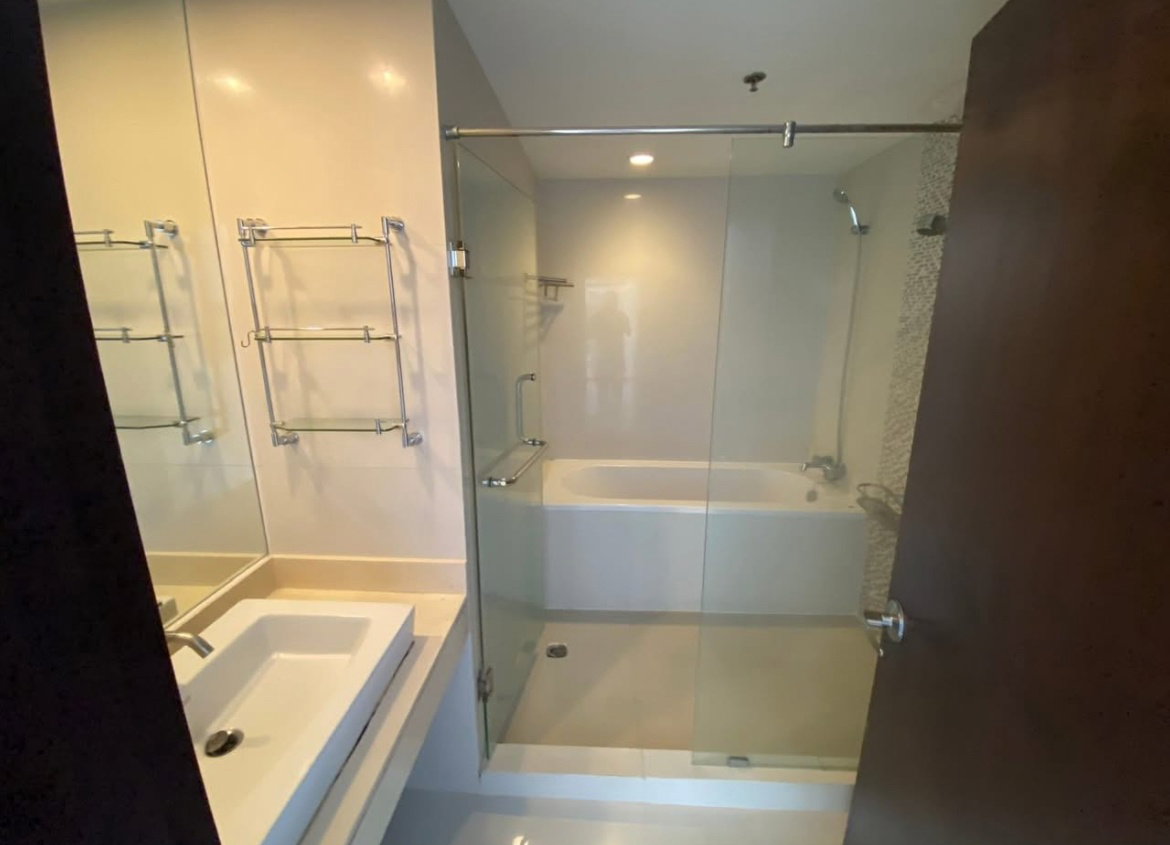 รูป #R3516 ให้เช่าคอนโด The Rajdamri Serviced Residence - รูปที่ 5/6