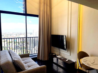 คอนโดให้เช่า : Call : 064-992-8997 Condo Park Origin Thonglor ใกล้ BTS ทองหล่อ Duplex 2 ชั้น 45 ตารางเมตร 2 ห้องนอน ชั้น30 ตึก C ตกแต่งครบ