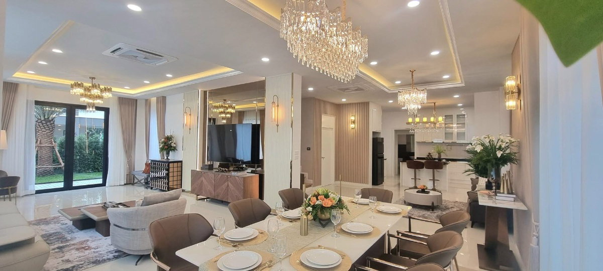 รูป 🏡 บ้านเดี่ยวสุดหรู หมู่บ้าน เพอร์เฟค มาสเตอร์พีซ สุขุมวิท 77 (หลังหัวมุม) ใกล้โรบินสันลาดกระบัง #พร้อมเฟอร์นิเจอร์และเครื่องใช้ไฟฟ้าใหม่ทั้งหลัง ✨ - รูปที่ 5/26