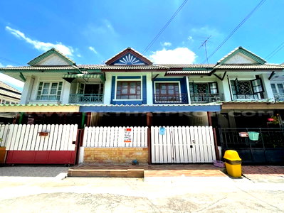 ขายทาวน์โฮม : ทาวน์เฮ้าส์ หมู่บ้านพฤกษา14B ถ.วัดลาดปลาดุก บางบัวทอง