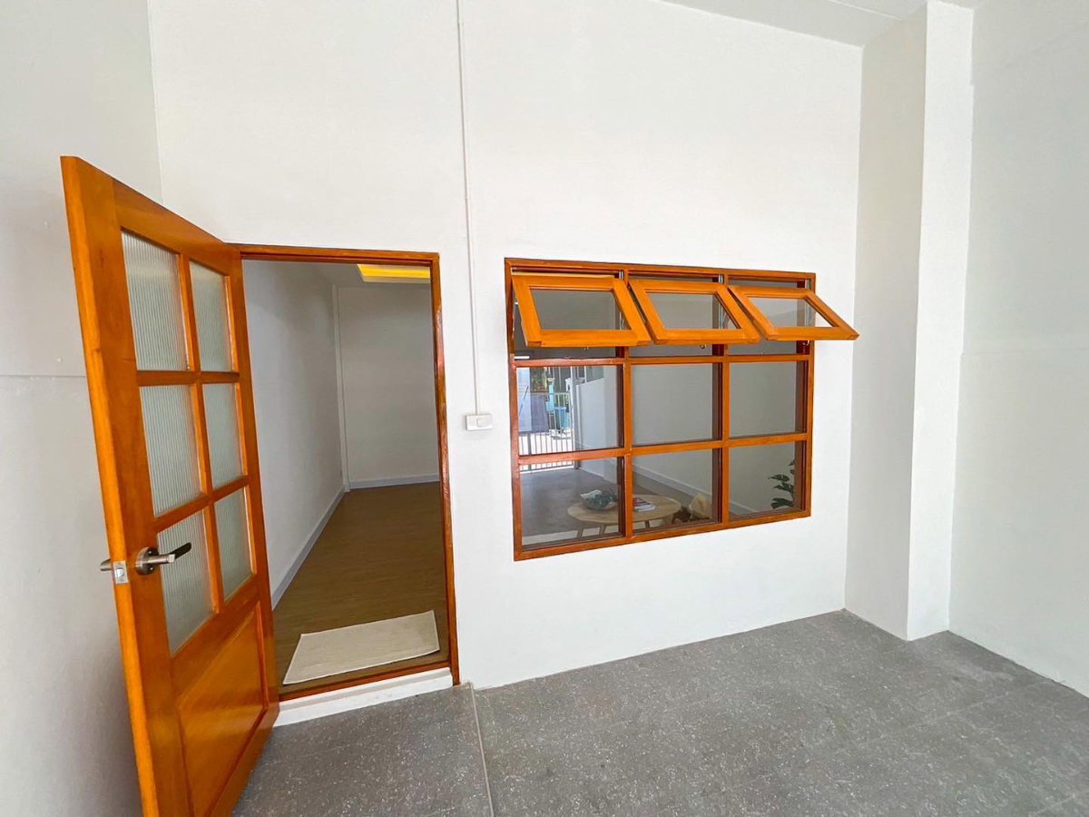 รูป [ขาย] ทาวน์เฮาส์ 2 ชั้น ตกแต่งใหม่ พร้อมอยู่  หมู่บ้านธนจิตต์ ศาลากลาง บางกรวย - รูปที่ 10/22