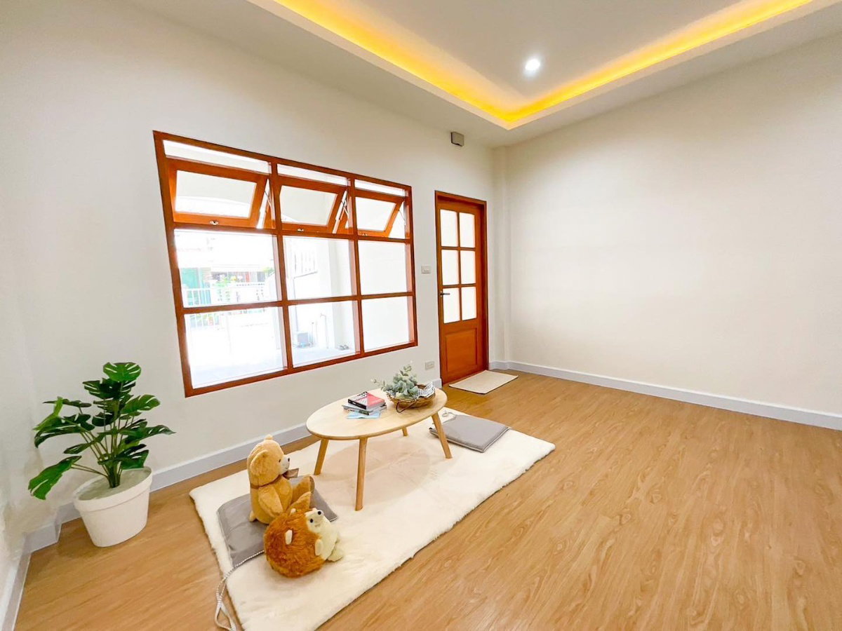 รูป [ขาย] ทาวน์เฮาส์ 2 ชั้น ตกแต่งใหม่ พร้อมอยู่  หมู่บ้านธนจิตต์ ศาลากลาง บางกรวย - รูปที่ 6/22