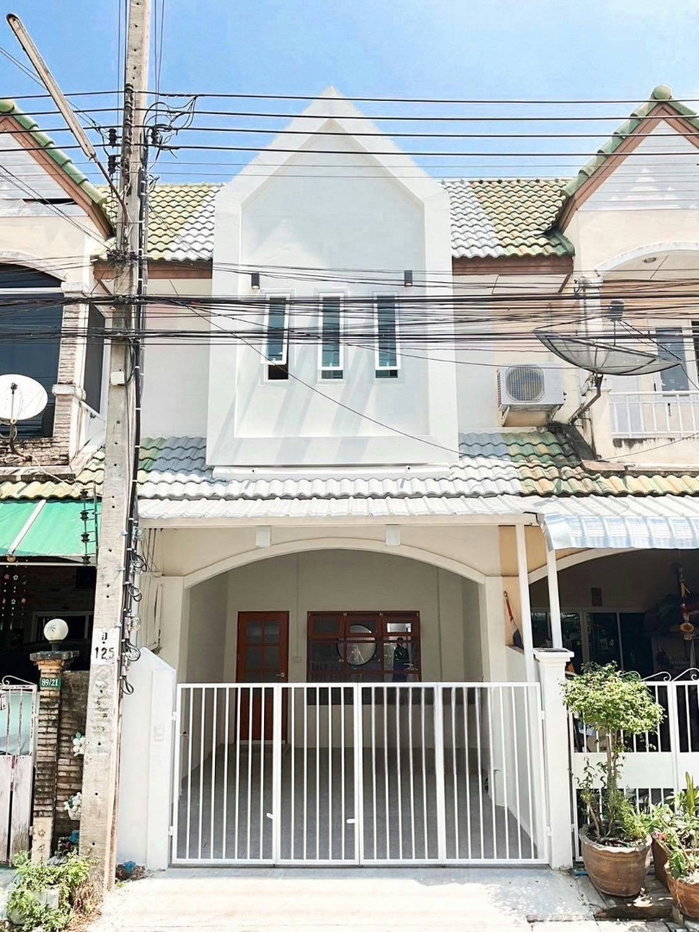 รูป [ขาย] ทาวน์เฮาส์ 2 ชั้น ตกแต่งใหม่ พร้อมอยู่  หมู่บ้านธนจิตต์ ศาลากลาง บางกรวย - รูปที่ 2/22