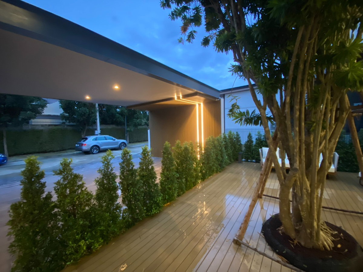 รูป ขายบ้าน Luxury ในหมูบ้าน The Laken เมืองทอง แจ้งวัฒนะ บ้านตัวอย่างในราคา พิเศษที่สุดในโครงการ - รูปที่ 3/15