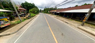 Land for sale : For sale: 8 rai of vacant land in Tha Khanon Subdistrict, Kiri Rat Nikhom District, Surat Thani Province.