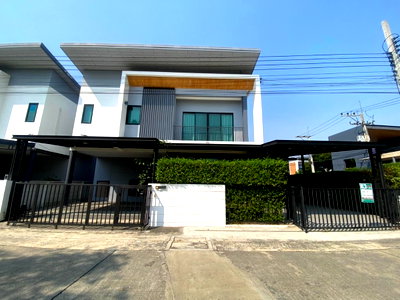 บ้านเดี่ยว ลำลูกกา คลองสอง : ขายบ้านเดี่ยว2ชั้น หมู่บ้านชีวารมย์ รังสิต-ดอนเมือง (Chewarom Rangsit-Donmuang) บ้านสวยพร้อมอยู่เฟอร์ครบ หิ้วกระเป๋าเข้าอยู่ได้เลย