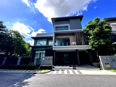 บ้านเดี่ยว ม.ราชพฤกษ์ : ขายบ้านเดี่ยว 3 ชั้น แกรนด์บางกอก บูเลอวาร์ด ราชพฤกษ์-พระราม 5 ขนาดที่ดิน 124.20 ตร.ว. | พื้นที่ใช้สอย 563 ตร.ม.
