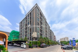 รูป The 1 Plus Grand Huamak 18 - รูปที่ 2/18