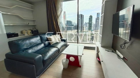 1 Bed Super High Floor City view Nice Room & Good Location Next to BTS Ratchathewi 0 m @ Pyne by Sansiri