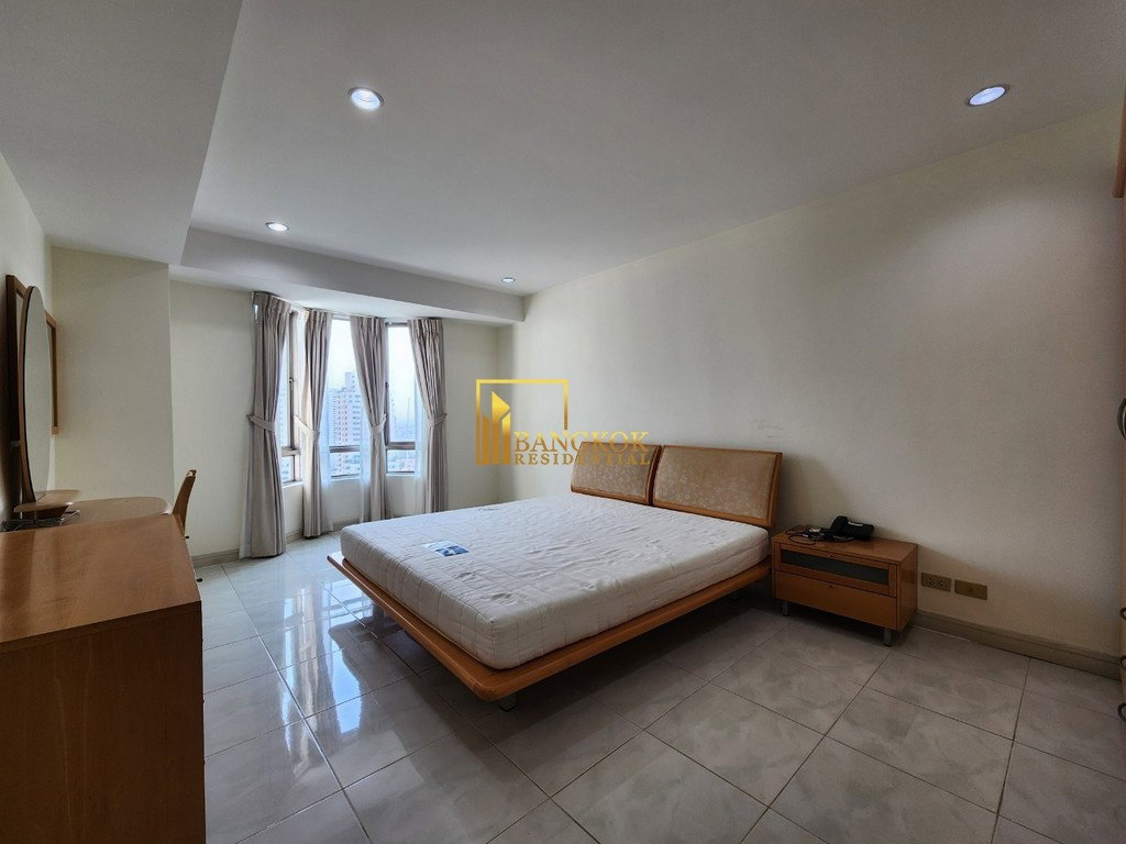 picture Royal Castle - 3 Bedroom Condo in Popular Location - BR14638CD - 13/36