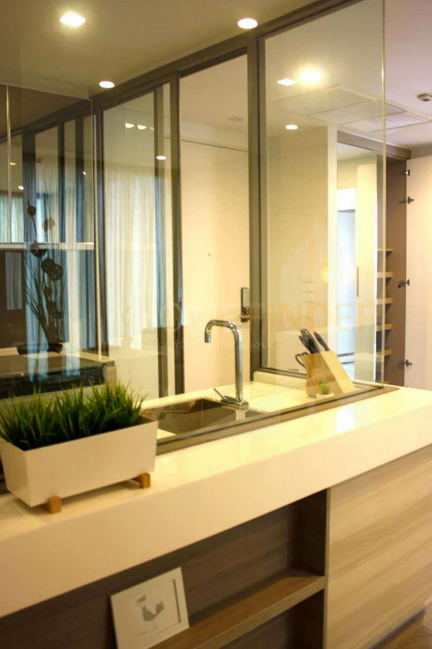 รูป The Room BTS Wongwian Yai 2 bedrooms, for rent - รูปที่ 3/26