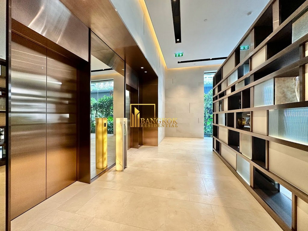 รูป Baan Sindhorn - 2 Bedroom Luxury Condo in Chidlom - BR17669CD - รูปที่ 34/39