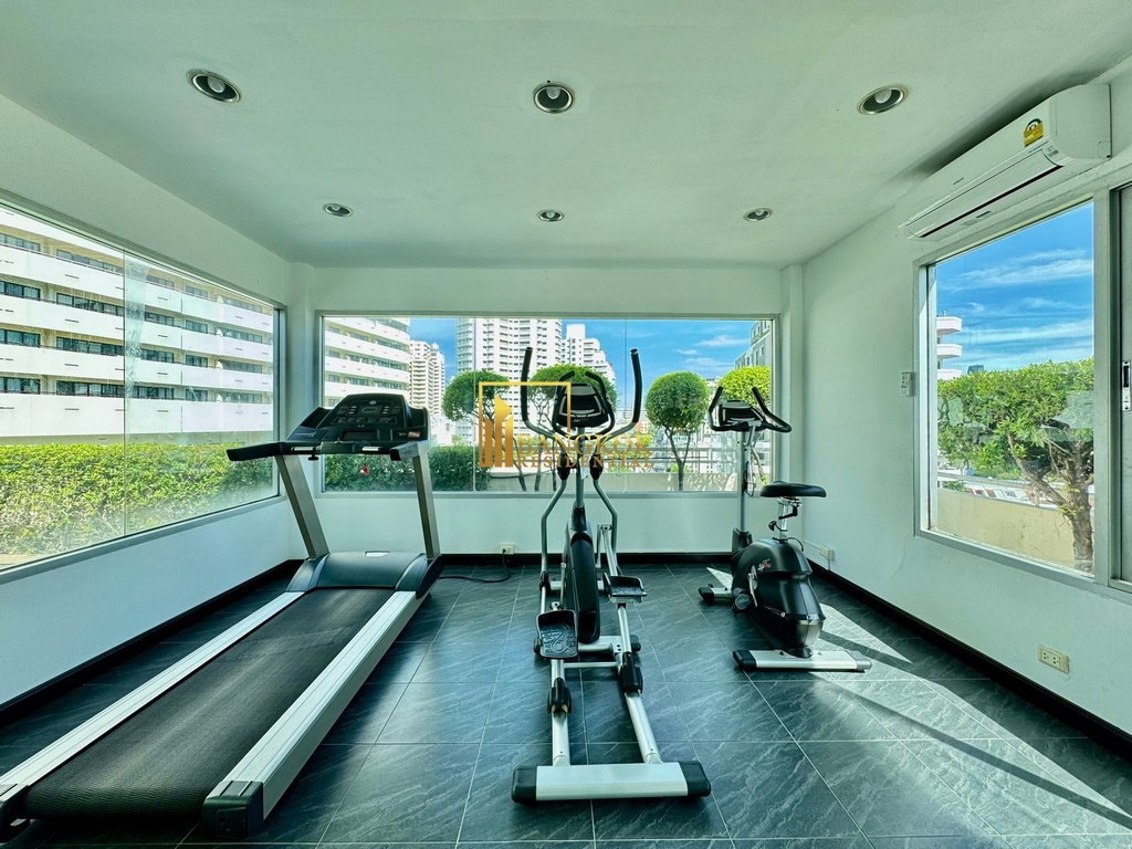 picture 49 Plus - Affordable 2 Bed Condo For Rent in Thonglor - BR19242CD - 23/28