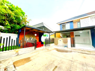 Twin houses for sale วิทยาลัยเทคนิคปทุมธานี : 💥SL-7381💥Selling a semi-detached house, Pruksa Ville 41/1 Bangkadee - Tiwanon 👉Add Line @mastercondo