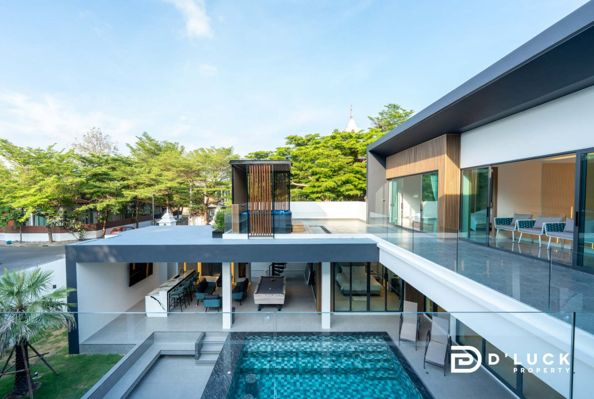 รูป ขายบ้านพูลวิลล่าหรู 7 ห้องนอน บนทำเลทอง นาจอมเทียน พัทยา - รูปที่ 26/26