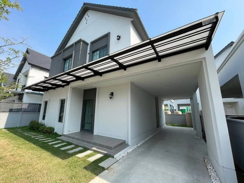 LTH12342 – House FOR RENT at Centro Bangna Size 58 SQ.W 230 SQ.M 4 Beds 4 Baths Near Mega Bangna ONLY 120k/Month