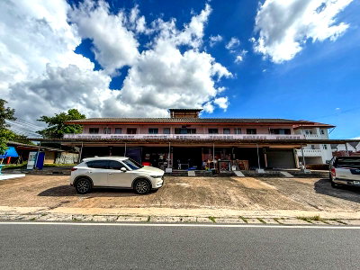 Apartment building for sale Central Si Racha : Dormitory business for sale, Rai Kluai Zone, Sriracha, prime location, on the road, near the community