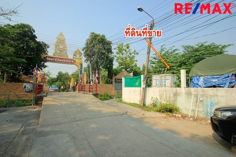 ที่ดินเพชรเกษม77แยก4-1 ที่ถมแล้วมีกำแพงล้อมรอบ แปลงมุมติดคลอง หน้าวัดระฆังพรหมรังสี 181ตารางวา เหมาะสร้างบ้าน หอพัก แถมแบบก่อสร้างฟรี 34,000/วา