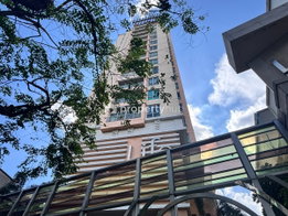 รูป Life @ Phahon - Ari - รูปที่ 3/9