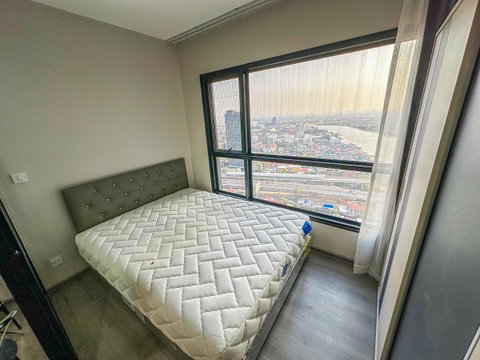 Politan rive riverside condo for rent