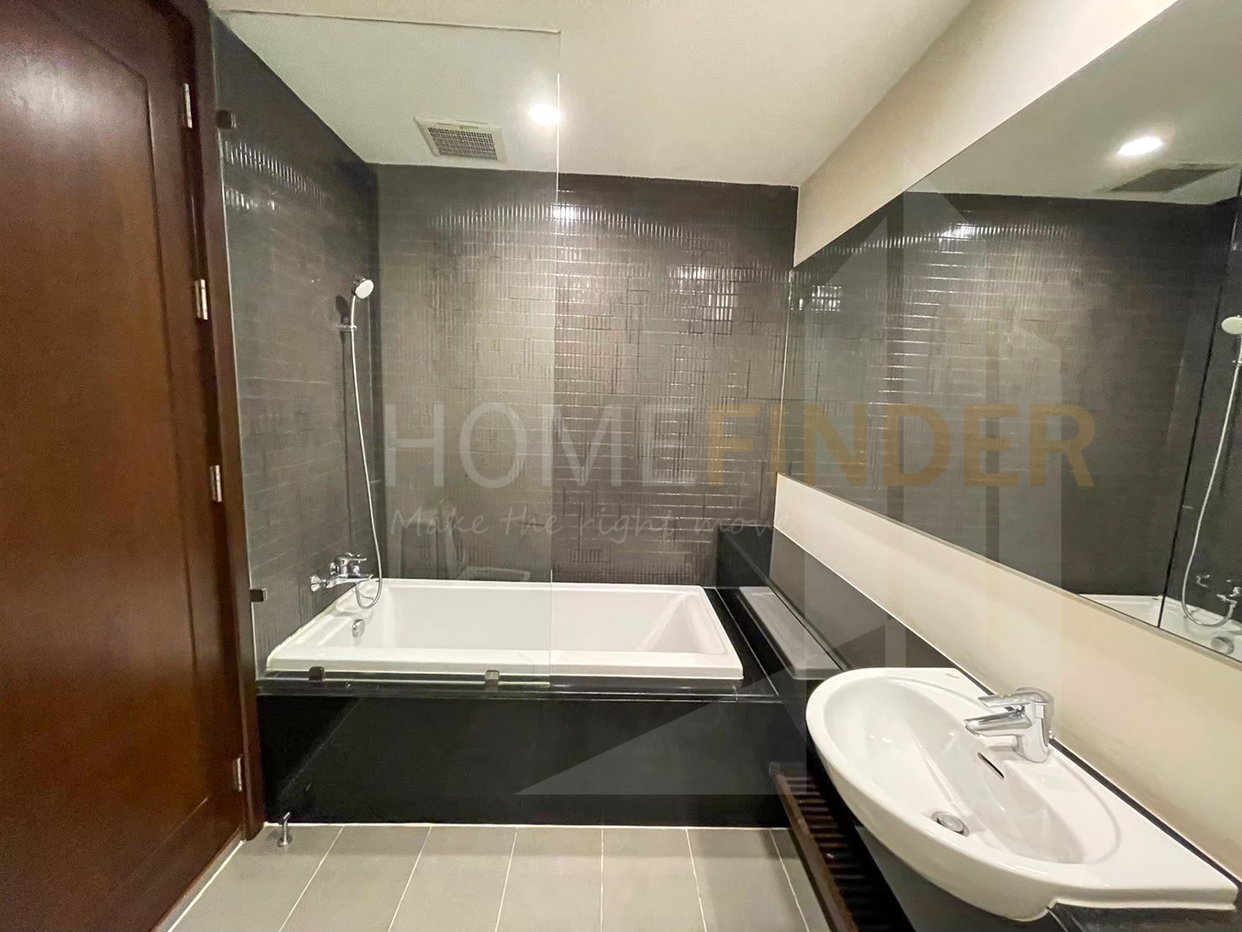 picture Vasu The Residence 4 bedrooms, for rent - 32/34