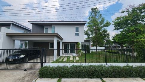 Chaiyapruk Ramintra-Jatuchote | Single House for rent 3 Bedrooms Big Garden and Corner House