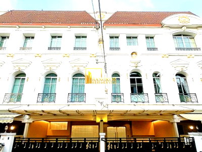 เช่าทาวน์โฮม ถนนสาธุประดิษฐ์ : Baan Klang Krung Grande Vienna - Rama 3 - 4 Bed Townhouse For Rent - BR8861TH