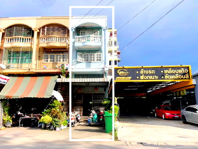 อาคารพาณิชย์ บางกรวย นนทบุรี : ขายด่วนอาคารพาณิชย์ 3 ชั้น พร้อมผู้เช่า ทำเลค้าขาย บางกรวย จงถนอม