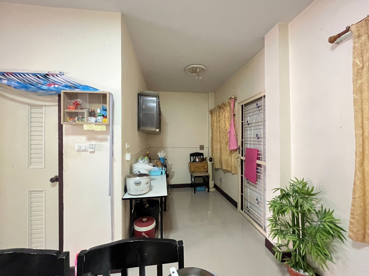 รูป ขาย ทาวน์เฮาส์ 2 ชั้น หมู่บ้านซื่อตรง บางใหญ่  เฟส 2 Tel.0999983897 - รูปที่ 6/18