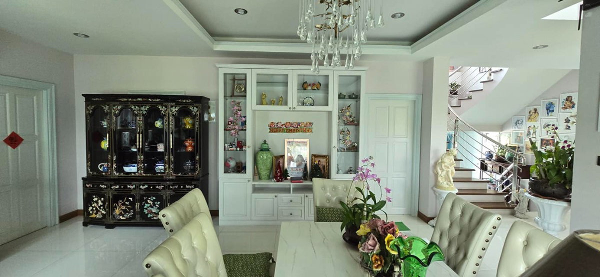 รูป ขายบ้านพูลวิลล่าในโครงการธนาพรปาร์คโฮม โซนสันทราย บ้านหลังใหญ่-SW002395 - รูปที่ 3/28
