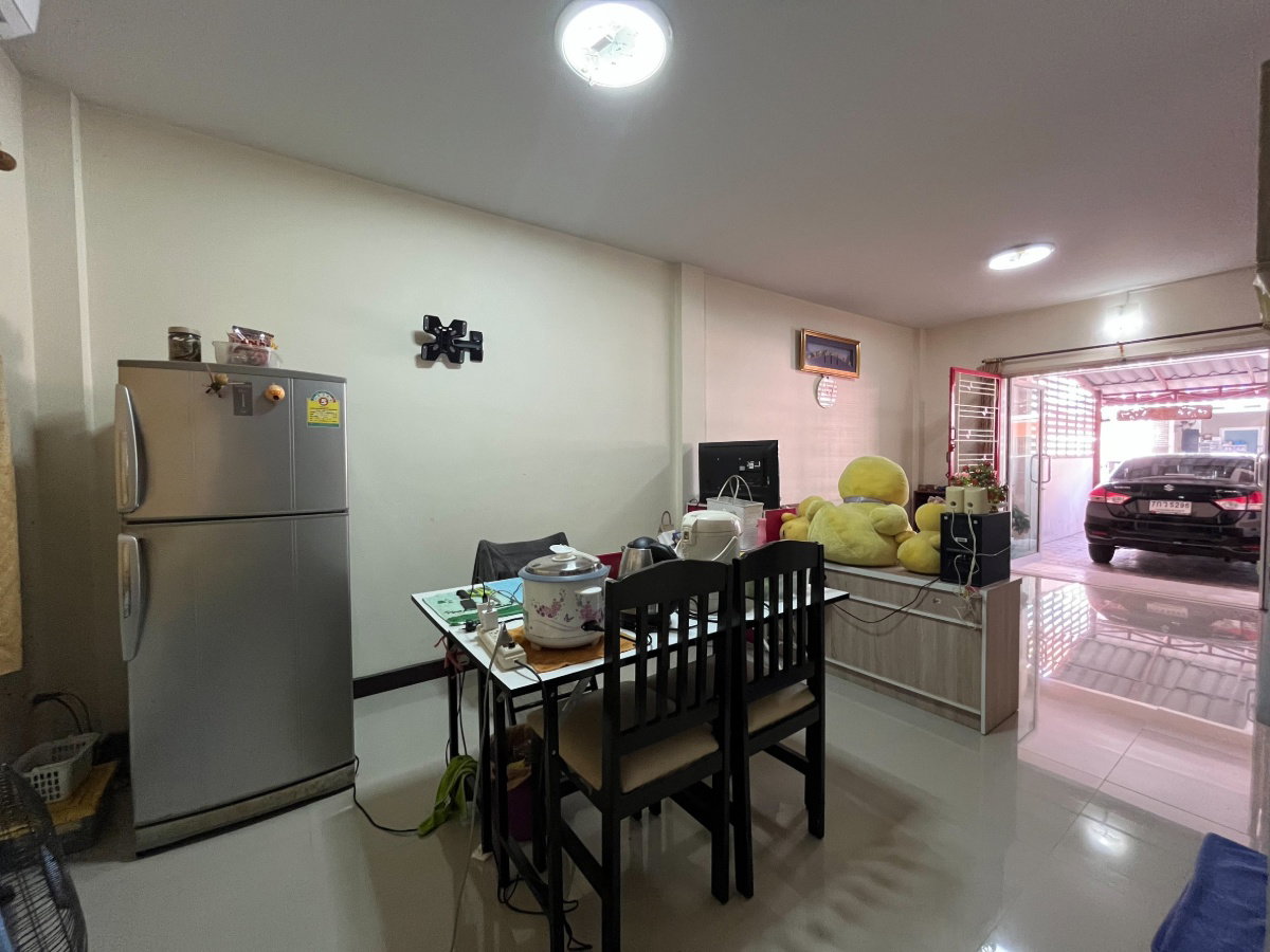 รูป ขาย ทาวน์เฮาส์ 2 ชั้น หมู่บ้านซื่อตรง บางใหญ่  เฟส 2 Tel.0999983897 - รูปที่ 4/18