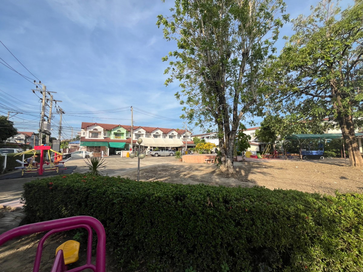 รูป ขาย ทาวน์เฮาส์ 2 ชั้น หมู่บ้านซื่อตรง บางใหญ่  เฟส 2 Tel.0999983897 - รูปที่ 16/18