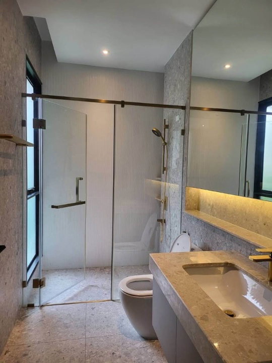 รูป 🔥 Bugaan Krungthep Kreetha - 4 Bedrooms for RENT ONLY 250K 🔥 - รูปที่ 6/20