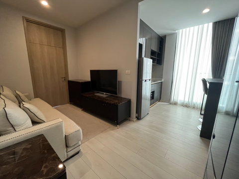 For sale condo Noble ploenchit 1 Bed corner type 48 Sq.m (S03-2014S)