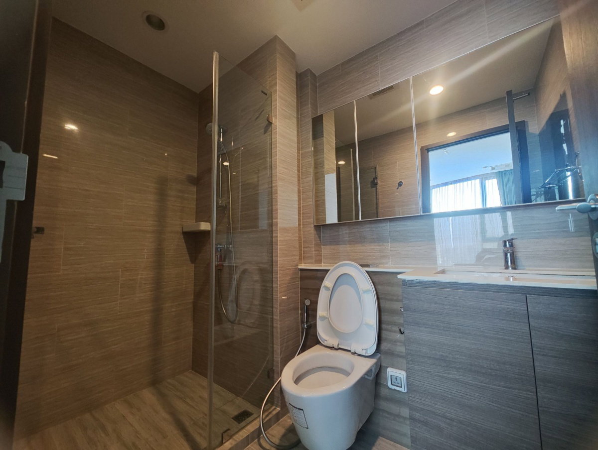รูป Condo for sell : 2bedroom Whizdom Essence (Rt-01) - รูปที่ 14/19
