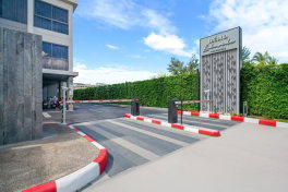 Project Laguna Lakeside Residences Picture - 2/8