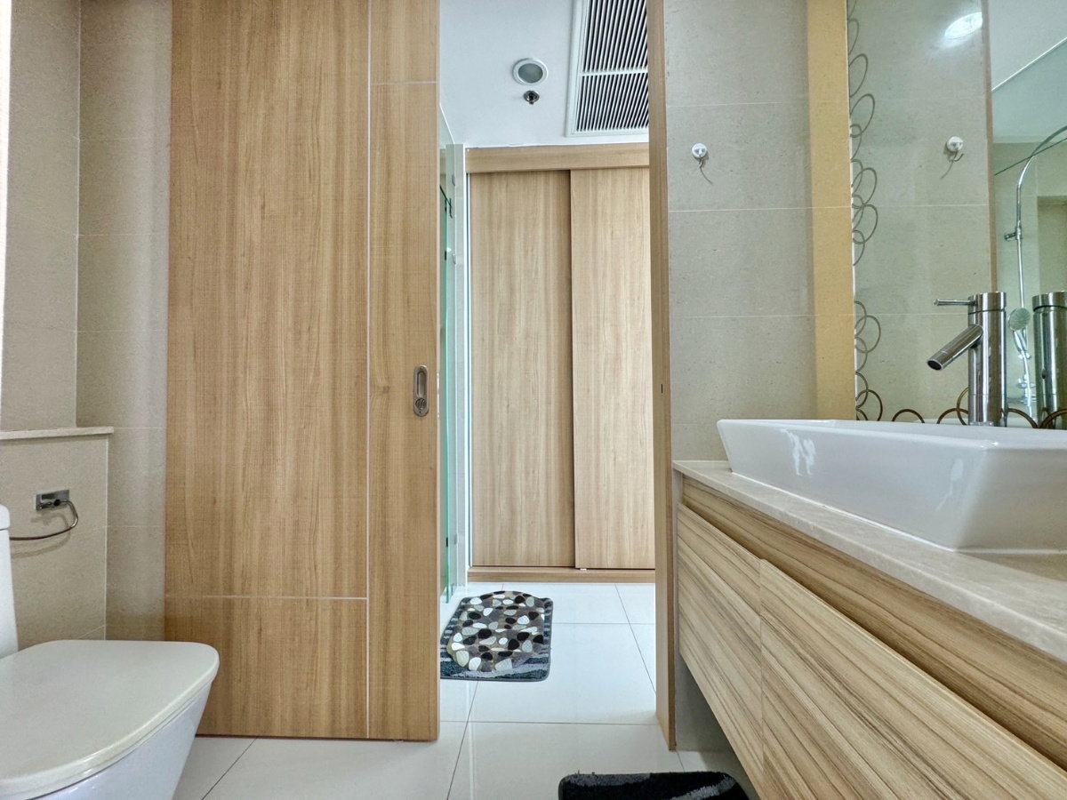รูป For Rent Condo Riviera Wongamat  (S03-2013) - รูปที่ 4/13