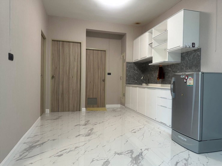 picture #Z141 For rent Modern Home Place - 5/7