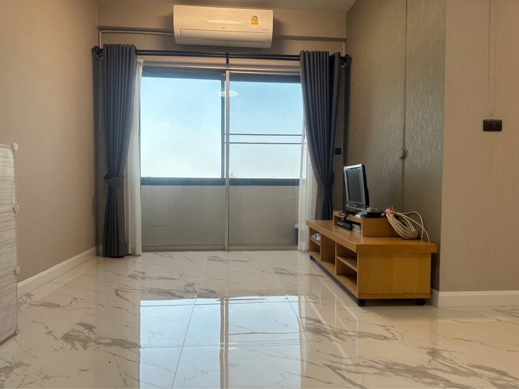 picture #Z141 For rent Modern Home Place - 3/7