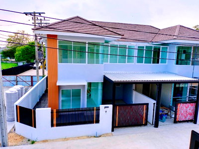 บ้านแฝด รามคำแหง 118 : ขายบ้านแฝด รามคำแหง118 แยก27 (ซอยพฤกษชาติ)