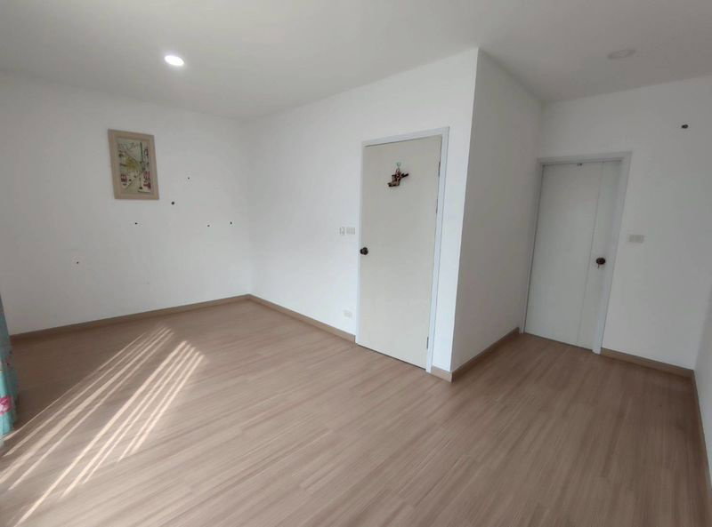 รูป ❤️💛💙ทาวน์โฮม 4 นอน 🚩ใกล้สาทร 15 นาที เพียง 4.2 ลบ.✨ 🏡 J Grand สาทร-กัลปพฤกษ์ - รูปที่ 7/10