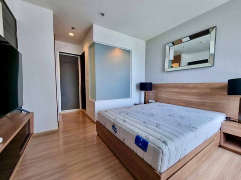 เช่าคอนโด Rhythm Sathorn/ริธึ่ม สาทร (D6805001)  ID Line : @condo98