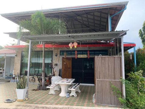 ขายบ้านเดี่ยว 2 ชั้น เนื้อที่ขนาดใหญ่ 484 ตรว. บ้านฉาง ระยอง