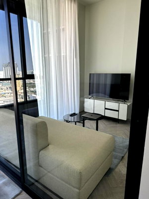 Condos for rent : Code: KJ6319  for rent Chapter Charoennakhon - Riverside // Line ID: @kjcondo (with @) //